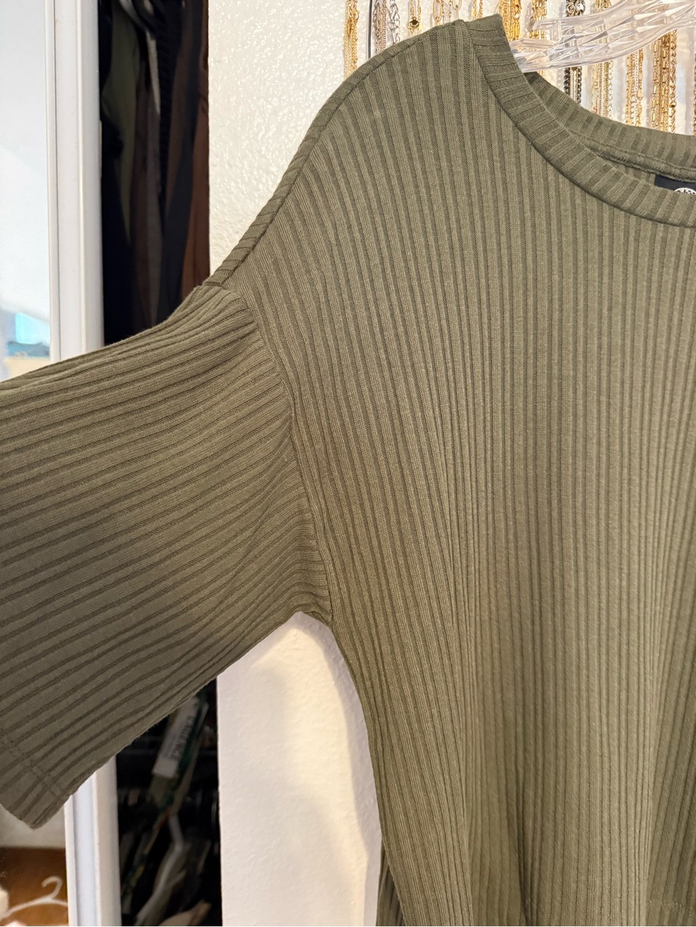 Bobeau Ribbed Tee - Picture 2 of 5